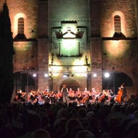 Beatriz Gutiérrez - Directora de Orquesta